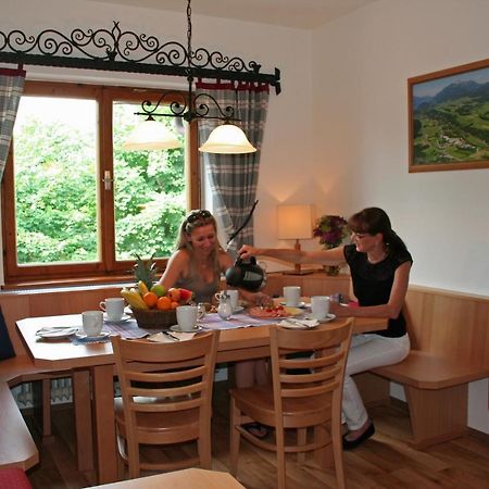 Hotel Garni Pension Zur Wacht Strobl Exterior photo